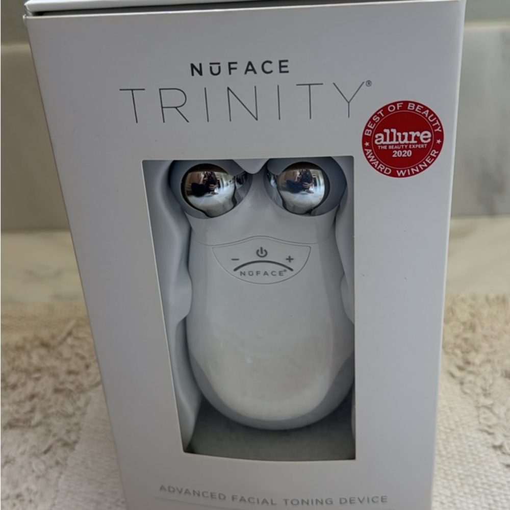 Nuface trinity device